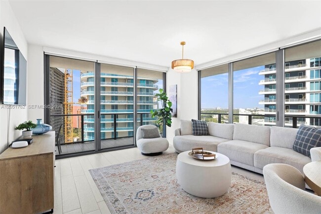 Building Photo - 1300 S Miami Ave