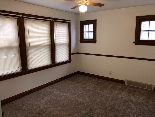 Building Photo - Boardman 2 Bedroom Cape For Rent