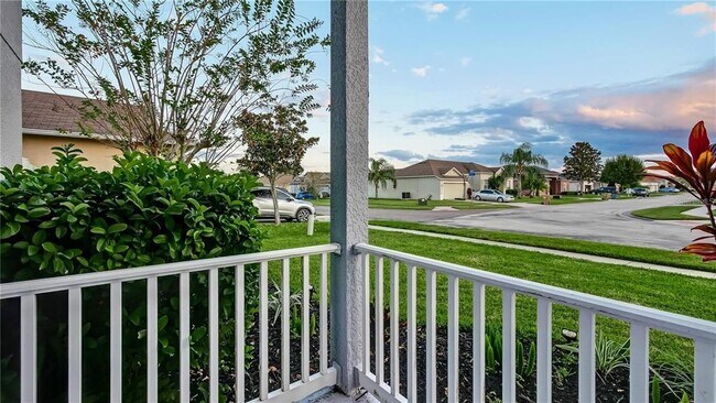 Building Photo - 3833 Siskin Dr