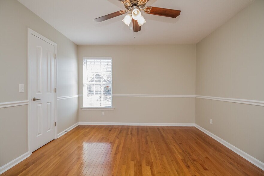 Building Photo - 6030 Eden Ln