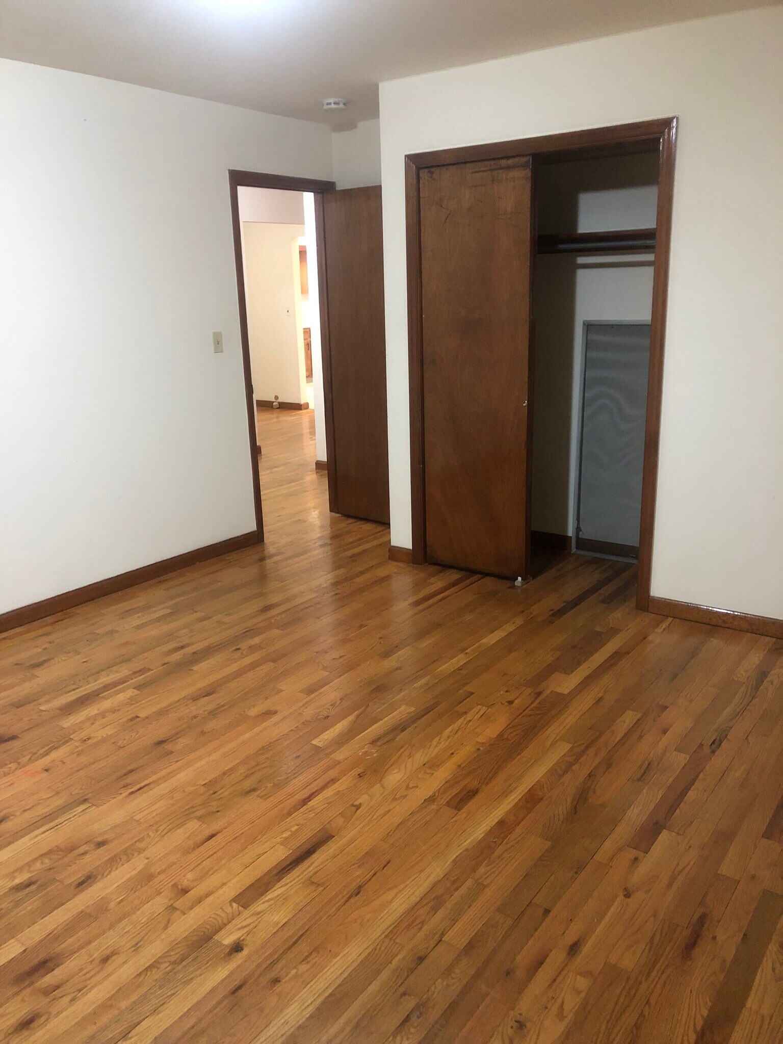 Building Photo - 114 Lawton St