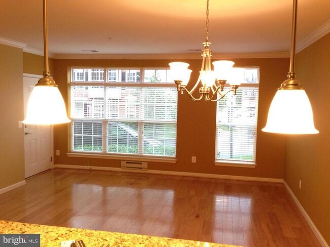 Building Photo - 42668 Hollyhock Terrace