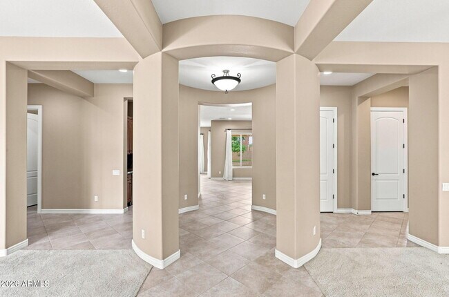 Building Photo - 22114 N San Ramon Dr