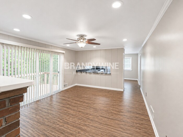Building Photo - 4520 Dorset Cir