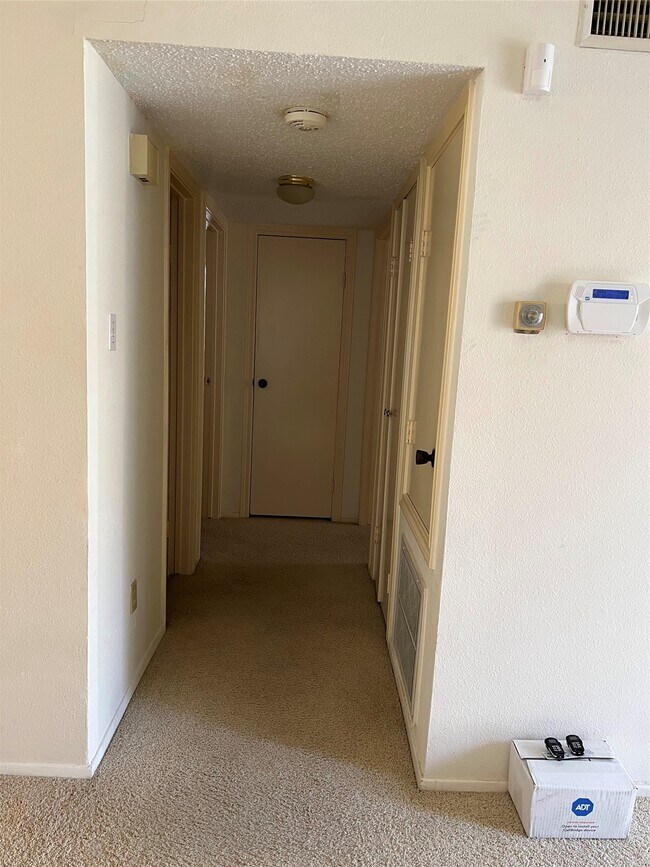 Building Photo - 7950 N Stadium Dr