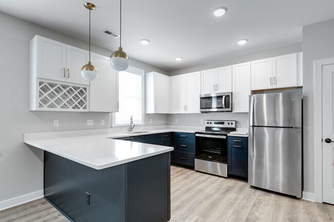 Building Photo - 1139 N 29th St