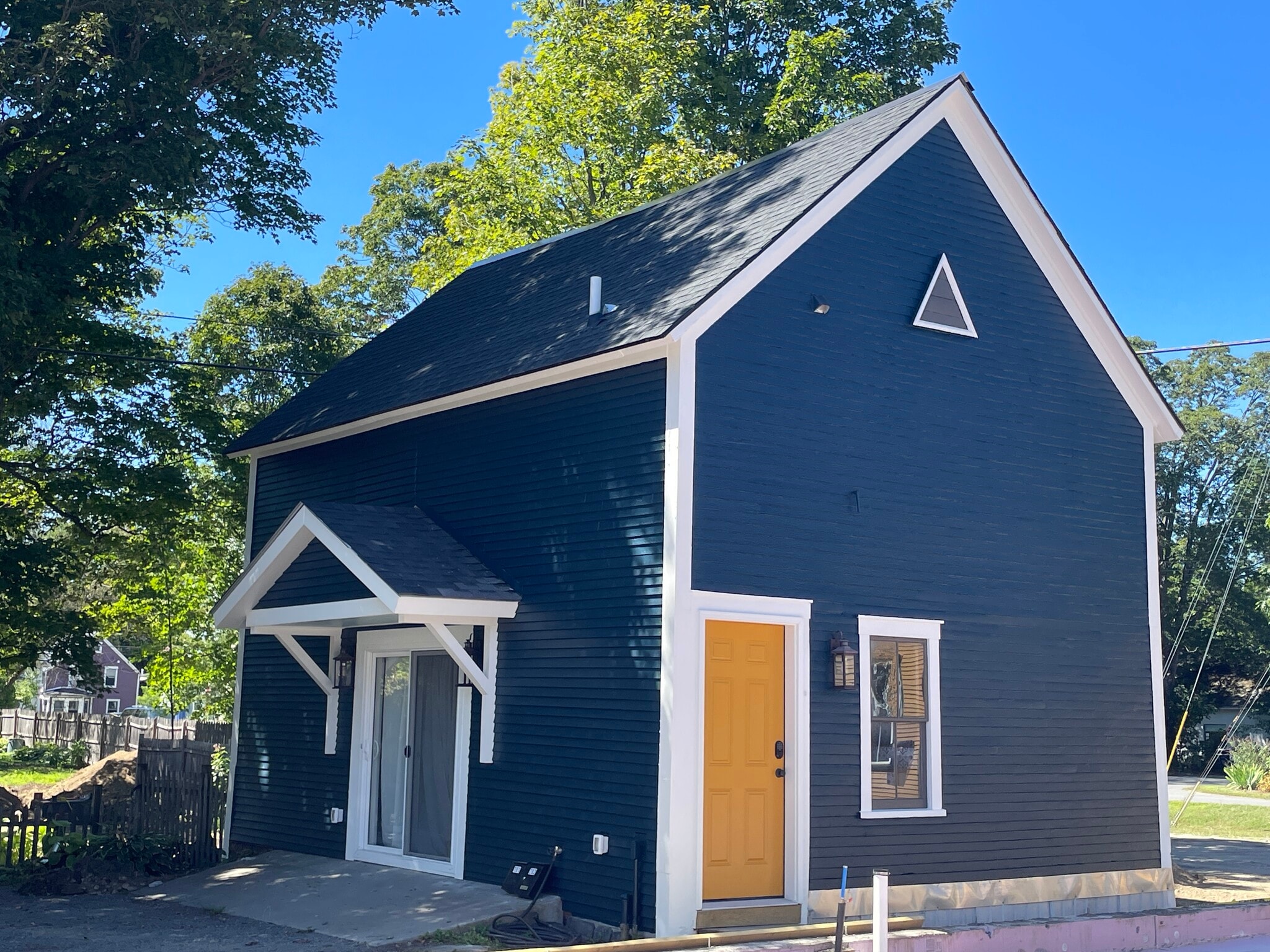 Building Photo - 20 N Main St