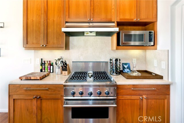 Building Photo - 3601 Manhattan Ave