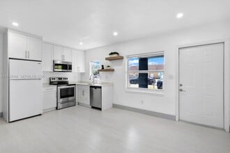 Building Photo - 775 NW 96th St