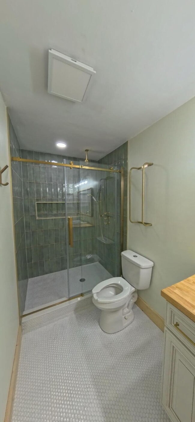 Building Photo - 3054 Cobblewood Ln N
