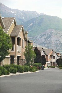 Building Photo - 1552 W 110 N