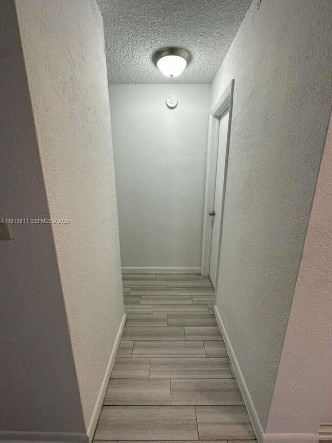 Building Photo - 505 NW 177th St