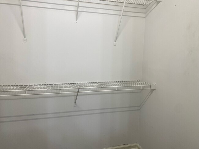 Building Photo - 55 Clement Dr