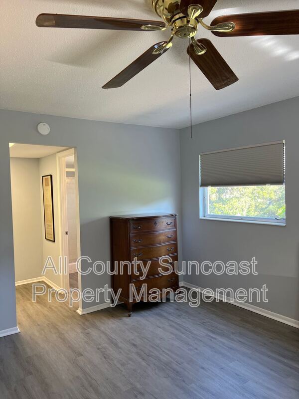 Building Photo - 4102 Heron Way