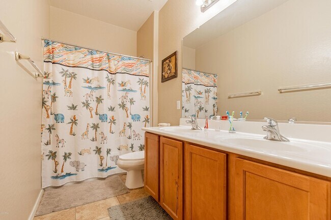 Building Photo - 35414 N 32nd Dr