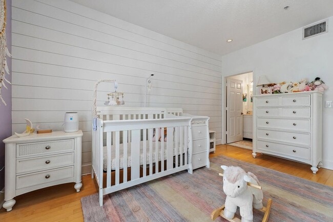 Building Photo - 1101 Beach Rd