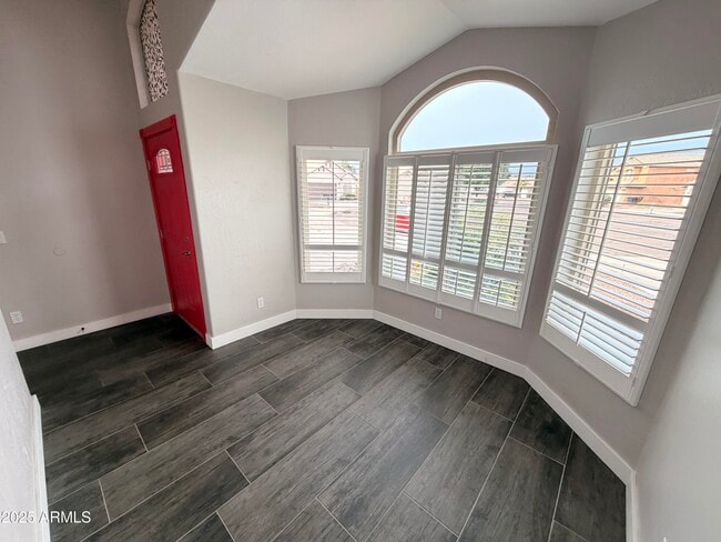 Building Photo - 8461 W Audrey Ln