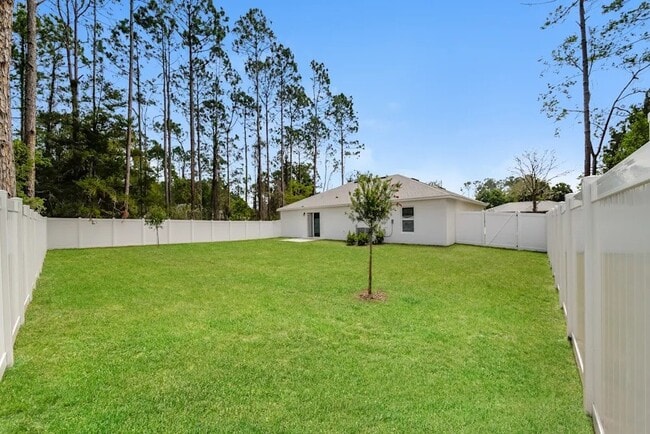 Building Photo - 24 Pinwheel Ln