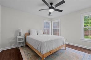 Building Photo - 4733 Calmont Ave
