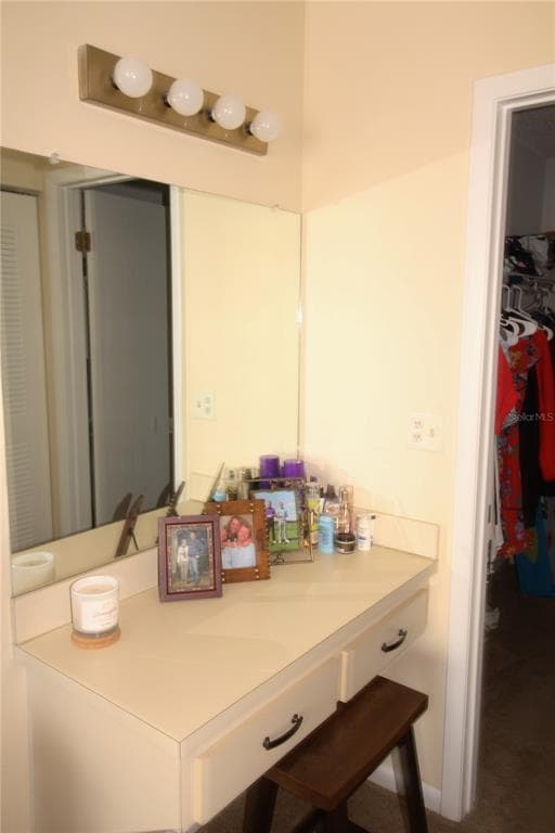 Building Photo - 3400 Crystal Ct W