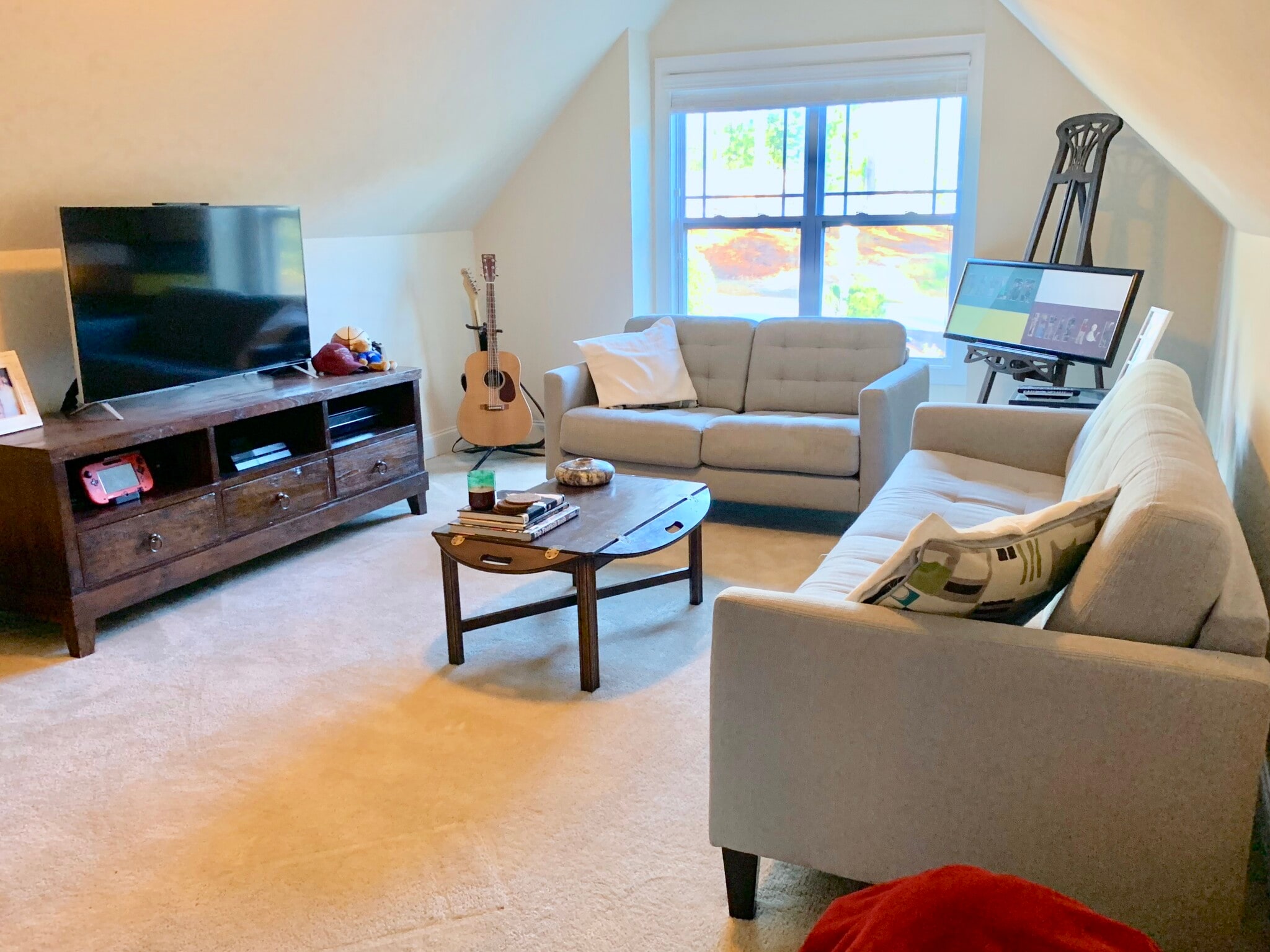Bonus Room/4th bedroom - 1359 Micahs Way N