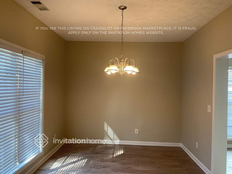 Building Photo - 1220 Norwalk Trce