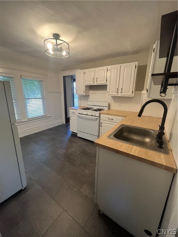 Building Photo - 214 Lynch Ave