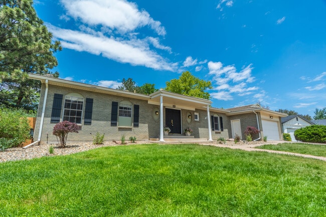 Building Photo - 7155 E Princeton Ave