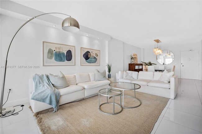 Building Photo - 1985 S Ocean Dr