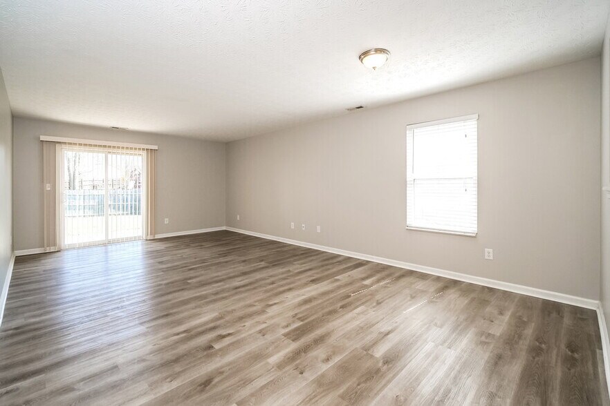 Building Photo - 5145 Sandwood Dr