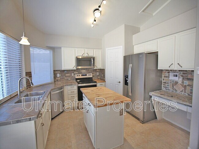 Building Photo - 8772 W Christopher Michael Ln