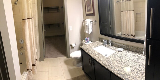 Building Photo - 6000 Carnegie Blvd