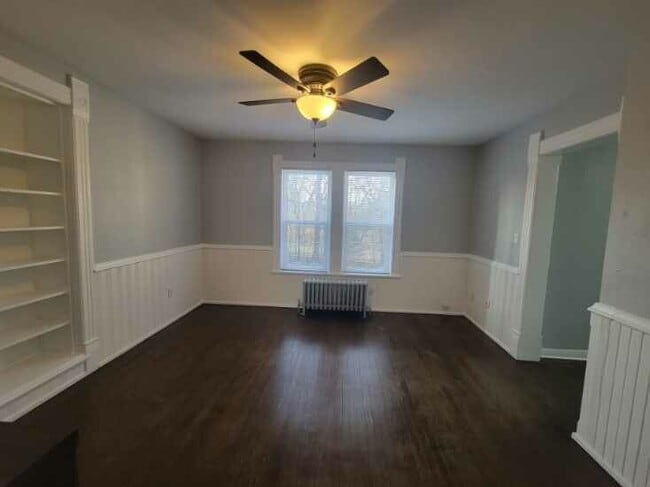Building Photo - Nice One Bedroom with Small Office