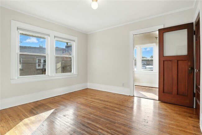 Building Photo - 297 Dartmouth St