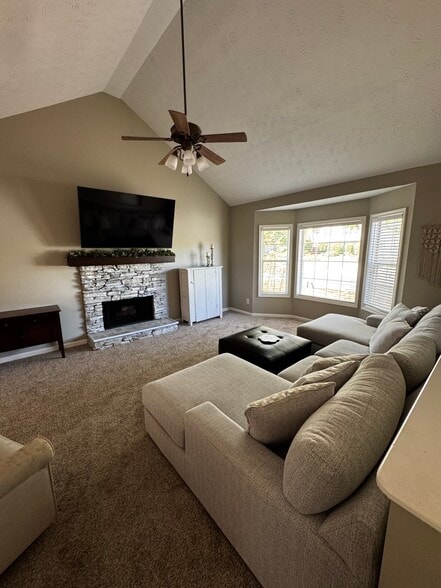 Building Photo - 4056 Lenox Park Dr