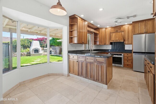 Building Photo - 6503 S Bonarden Ln
