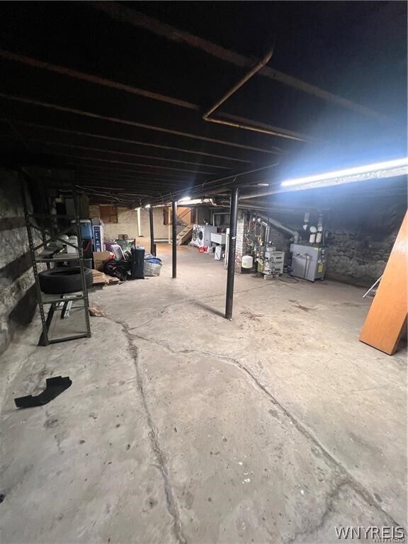 Building Photo - 146 Wallace Ave