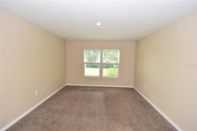 Building Photo - 14 Pine Cottage Ln