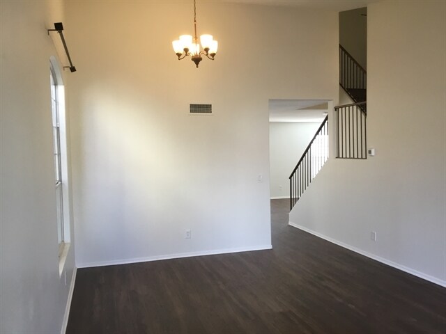 Building Photo - 15439 S 45th St