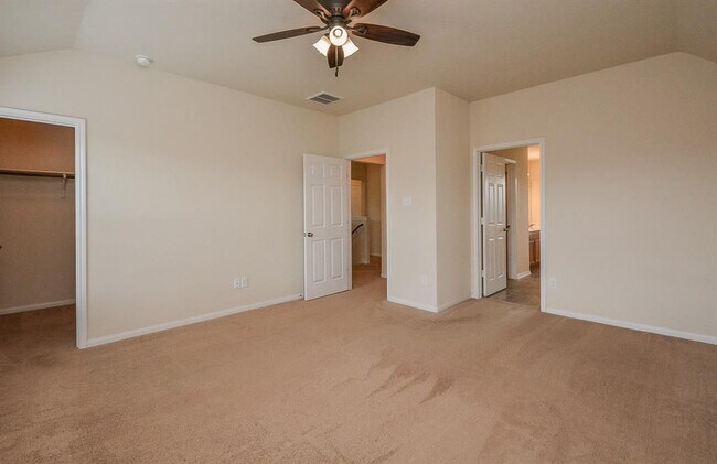 Building Photo - 3238 Upland Spring Trace