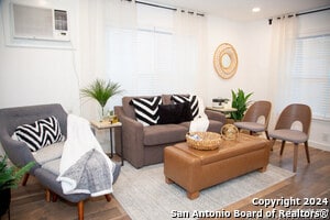 Building Photo - 219 N San Horacio Ave