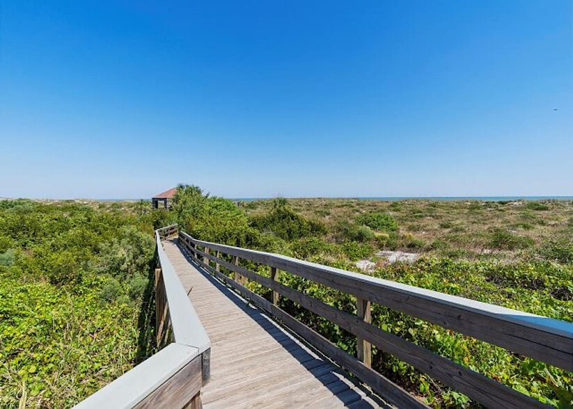 Building Photo - 130 Ocean Hibiscus Dr