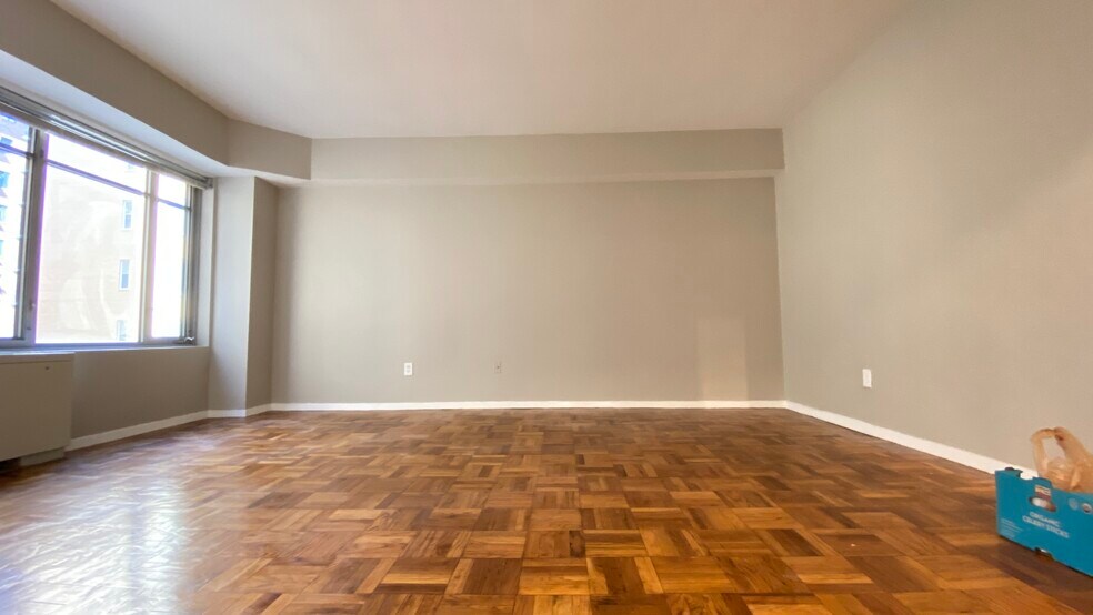 Building Photo - 1711 Massachusetts Ave NW