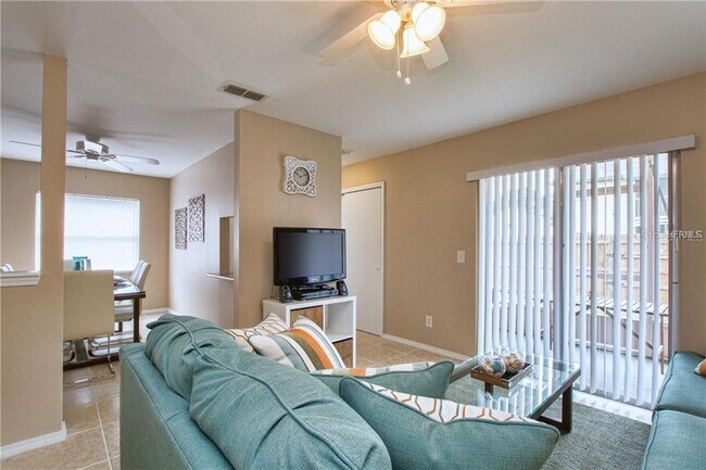 Building Photo - 4160 Pershing Pointe Pl