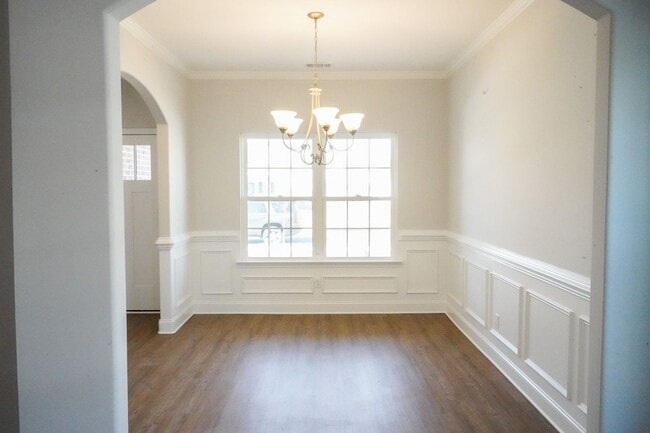 Building Photo - Available Soon!