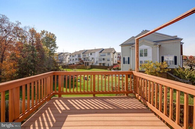 Building Photo - 43903 Thorncroft Terrace