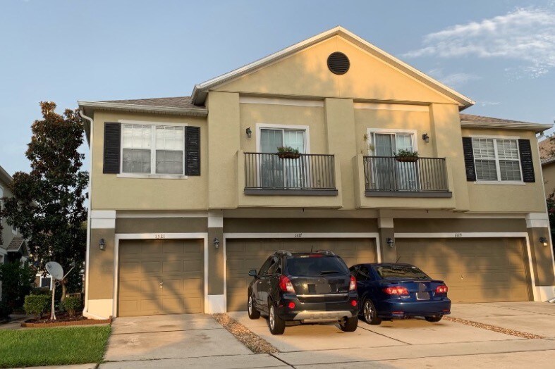 Building Photo - 1321 Broken Oak Dr