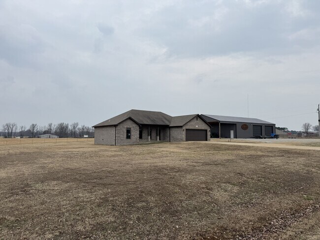 Building Photo - Coleman House