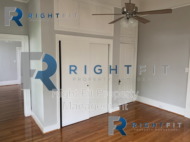 Building Photo - 2012 6th Ave