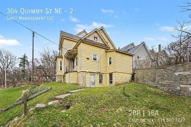 Building Photo - 304 Quimby St NE